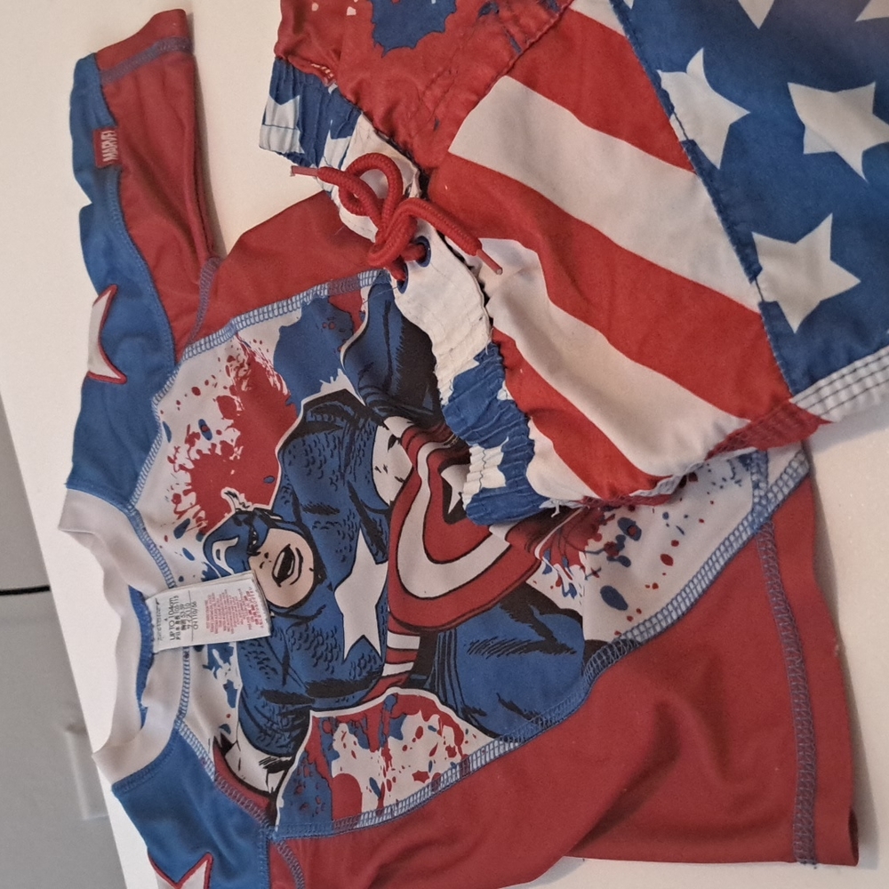 4t Disney Captain America swimset